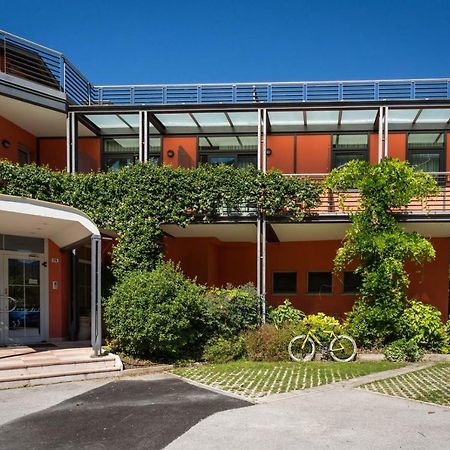 Hotel Due Laghi Padergnone Extérieur photo
