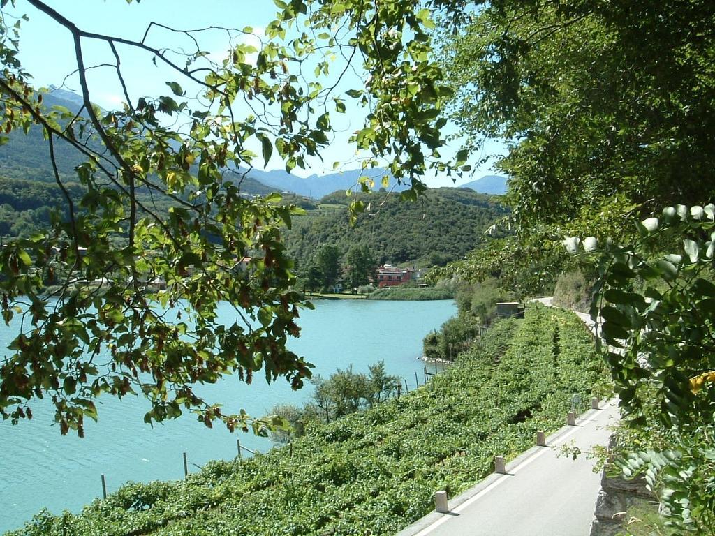 Hotel Due Laghi Padergnone Extérieur photo