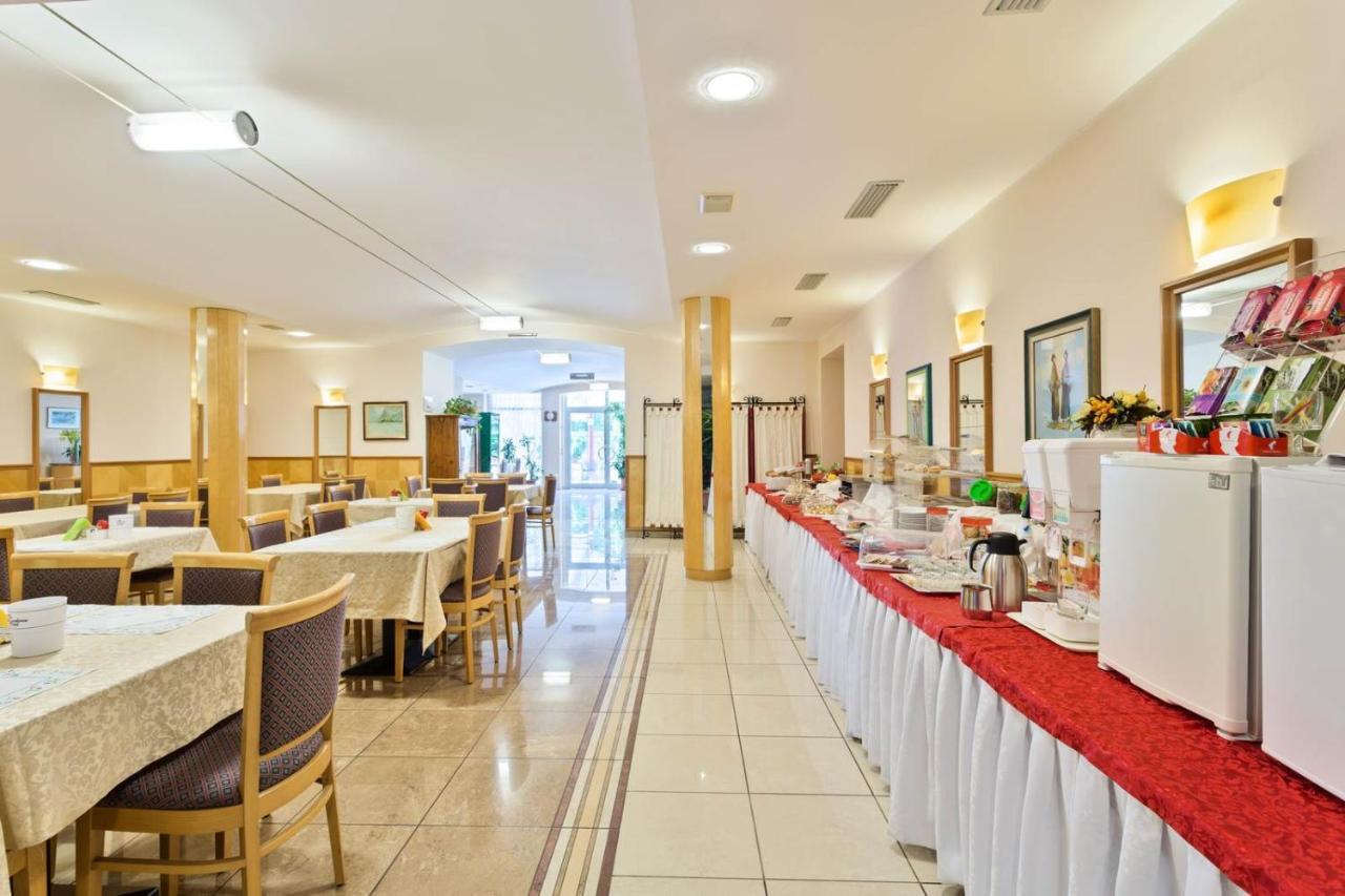 Hotel Due Laghi Padergnone Extérieur photo