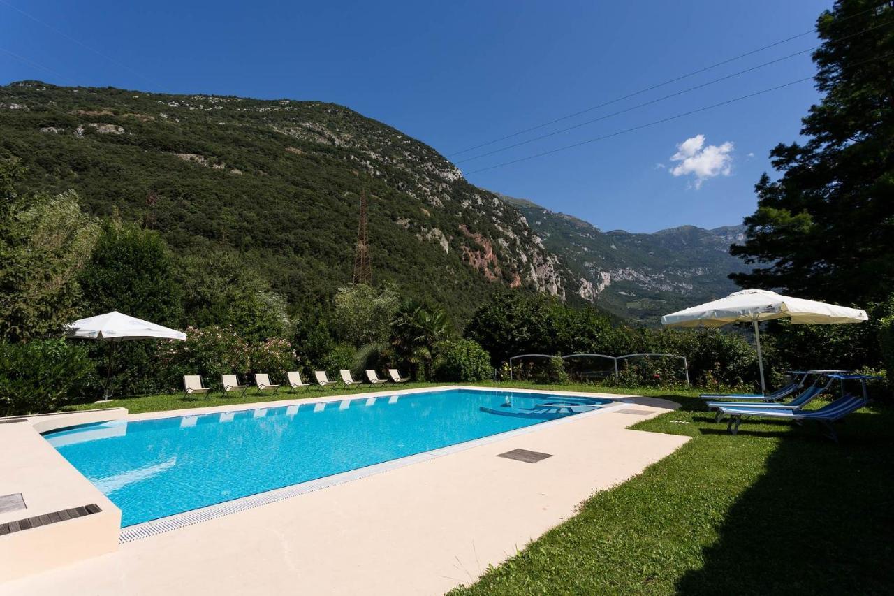 Hotel Due Laghi Padergnone Extérieur photo