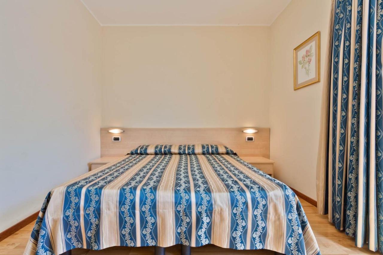 Hotel Due Laghi Padergnone Extérieur photo